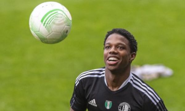 Ман Юнайтед все още се опитва да се освободи от Маласия