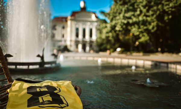 От Ботев също намекнаха за Неделев