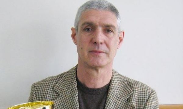 Почина легенда на Етър 