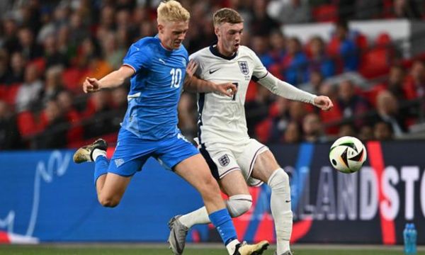 Англия загуби от Исландия, Германия победи Гърция 