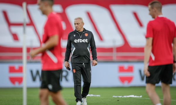 Илиан Илиев: Подарихме им и трите гола