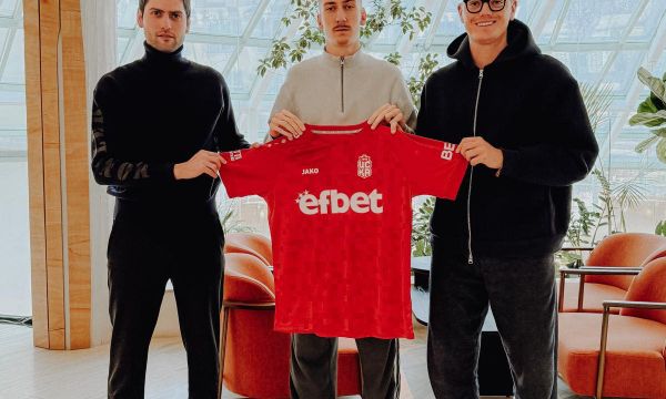 ЦСКА 1948 привлече бивш футболист на Борусия Дортмунд