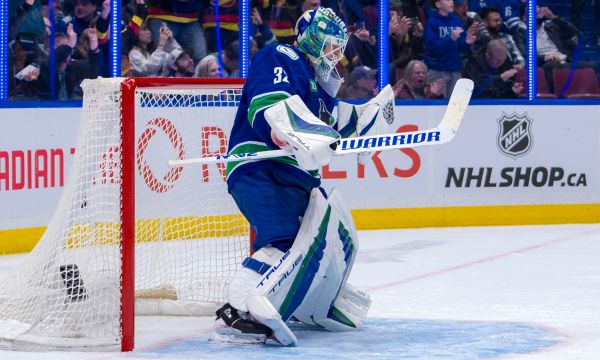 Ванкувър продължи с Ланкинен 