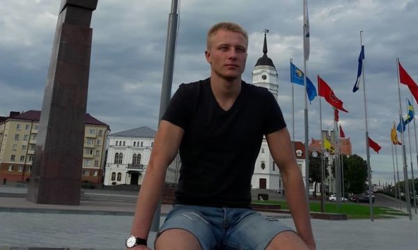 Руски кикбоксьор пребил приятелката си заради отказа да му сготви супа