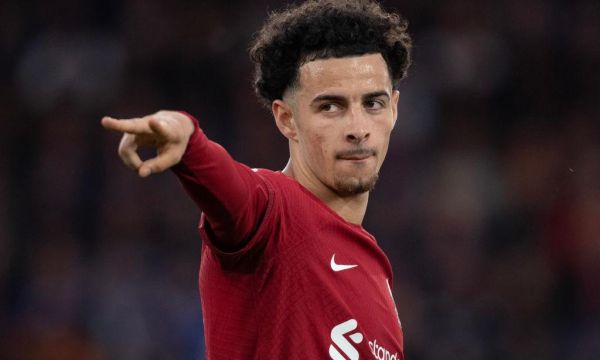 Къртис Джоунс: В дупка сме 