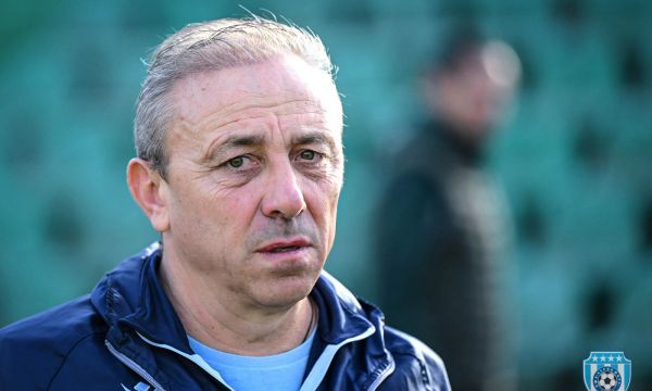 Илиан Илиев недоволен от програмата: Участваме в Обедната лига