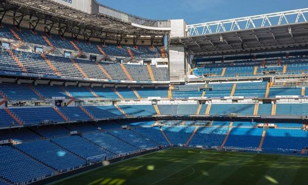 Реал Мадрид подари на строителите билети за мача със Селта