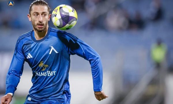 Румънци с интерес към бранител на Левски