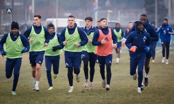 Два руски клуба следят футболисти на Левски