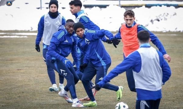 Левски с всички нови срещу Спартак Варна