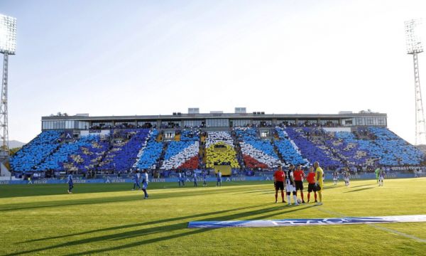 Опашка за билети за мача на Левски срещу малтийците