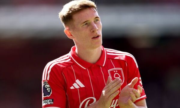 Нотингам Форест няма да продаде Андерсън през януари