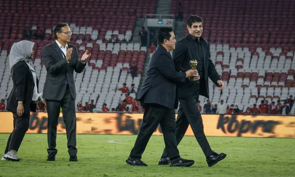 Щастливият Гонзо проведе официални срещи в Индонезия