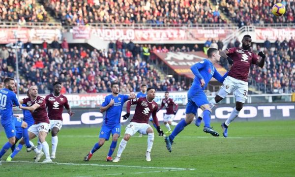 Късни голове спасиха Фиорентина срещу Торино (видео)