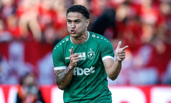 Бешикташ е отправил оферта за крило на Лудогорец