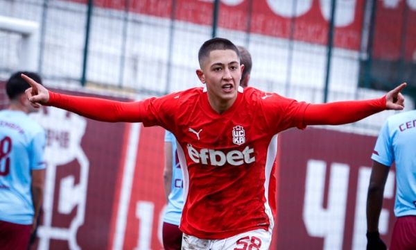 Найденов постави цена на талант на ЦСКА 1948