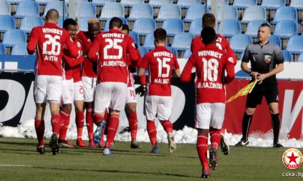 Слаб ЦСКА измъкна победата в Кърджали и продължава напред за Купата