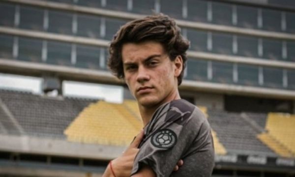 Пелистри иска да остане в Алавес