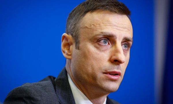 Бербатов: Ман Юнайтед трябва да се срамува