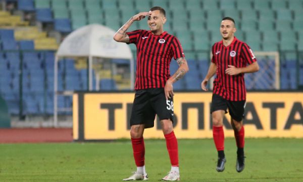 Лидер на Локо София аут за близо два месеца