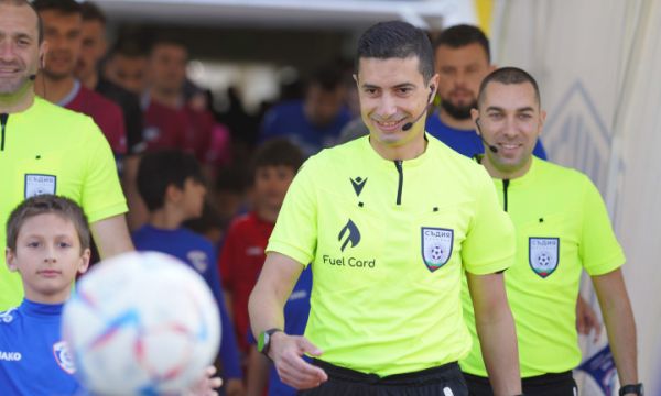 БФС спря правата на двама основни съдии