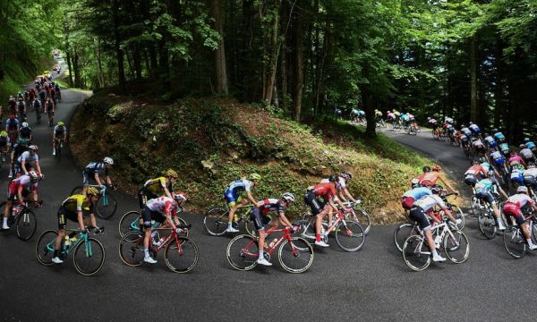 Шести етап на Тур дьо Франс Мюлуз - Ла Планш де Бел Фий