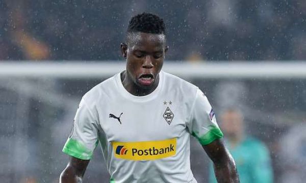 Ман Юнайтед се връща за Закария? 