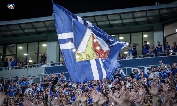 Левскарите изкупиха половината национален стадион за 2 часа