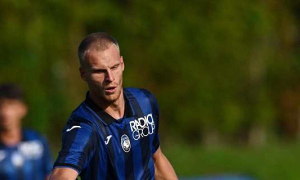 Защитник на Аталанта скъса връзки по време на тренировка 