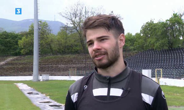 Левски си хареса още един играч от Славия