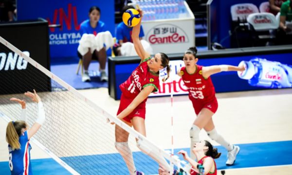Волейболистките ни отстъпиха на Чехия