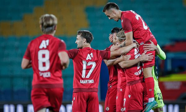 Почти всички национали се завърнаха в лагера на ЦСКА