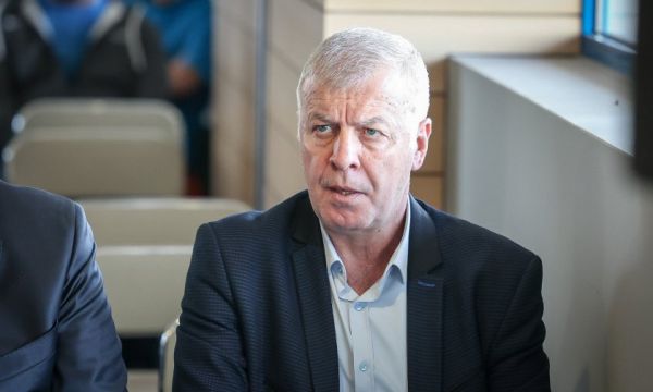 Шефовете на Левски и Брага си размениха подаръци 