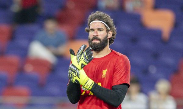 Алисон отпадна от лагера на „селесао”