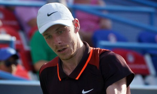 Шаповалов достигна до финала на турнира в Далас