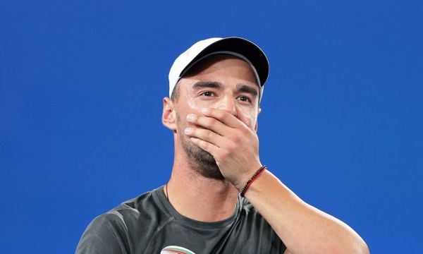 Кузманов се класира за 1/4-финалите в Оейраш