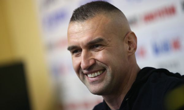 Над 3000 билета са продадени за бенефиса на Камбуров