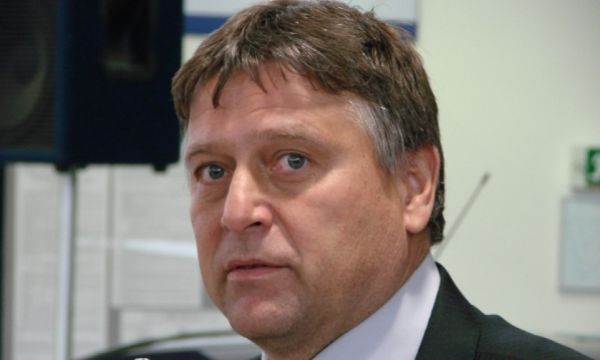 Пламен Николов: Не са взети мерки навреме за вратарите в Левски