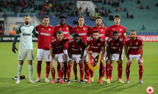 Зоря изглъга ЦСКА и си тръгна с победа от София