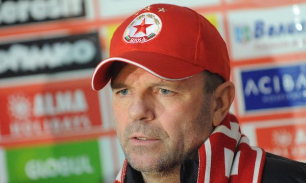 Стойчо Младенов: Готов съм да работя и за други български отбори