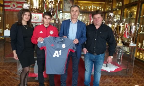 ЦСКА подкрепи малкия шампион по самбо и джудо