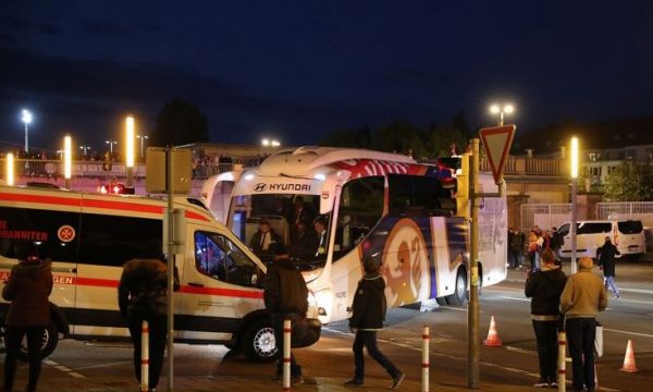 Фенове на Марсилия атакуваха автобуса с играчите на Лион