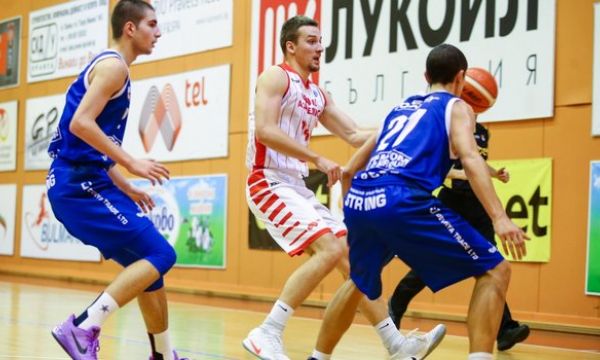 Левски Лукойл записа четвърта победа в Балканската лига 