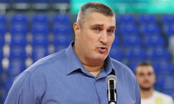  Президентът на CEV поздрави Любо Ганев