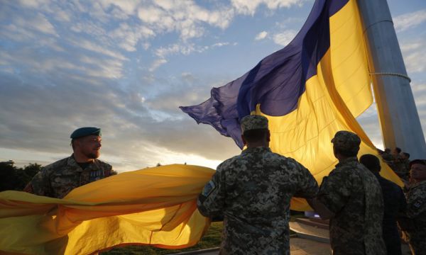 МОК забрани знамената на Русия и Беларус