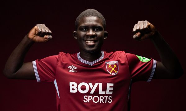 Малик Диуф се вижда в топ клуб