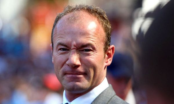 Шиърър предсказа загуба на Ливърпул от Астън Вила 