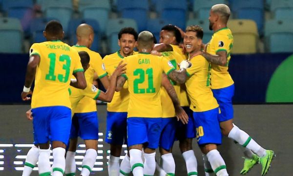 Бразилия победи Гана за едно полувреме