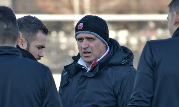 Треньорът на Локо Пловдив: Всеки ще каже, че Ботев е фаворит, но не е така