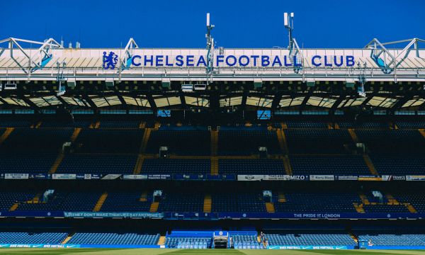 Арсенал ще се наложи в полуфиналното дерби с Челси